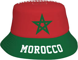 chapeau bob rouge étoile verte au couleur du drapeau marocain